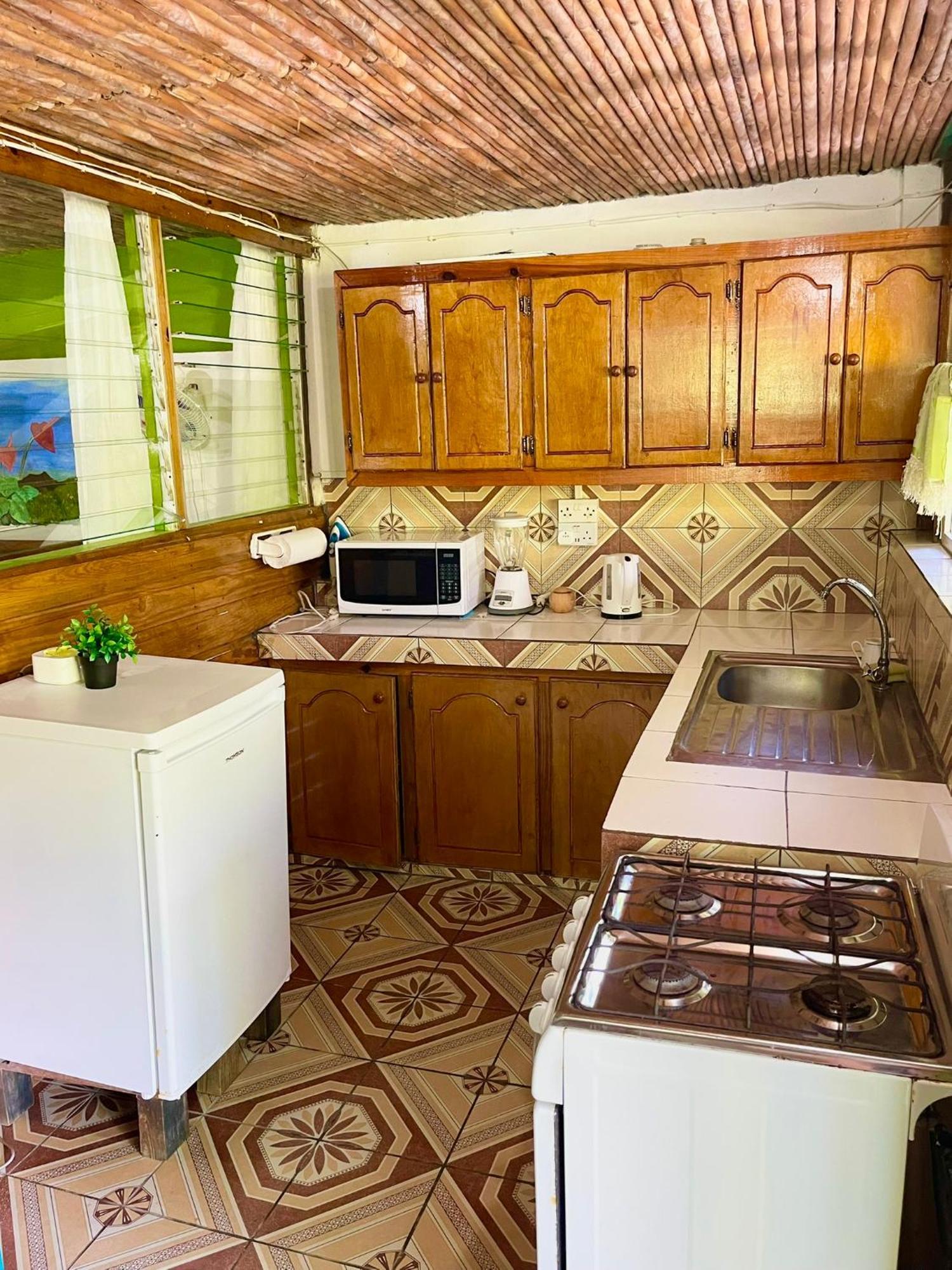 Le Petit Paradis Розо Екстериор снимка